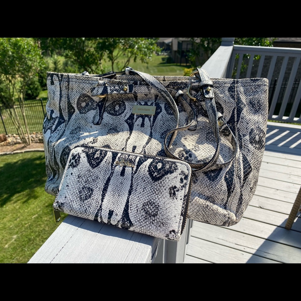 Brahmin black and white wallet